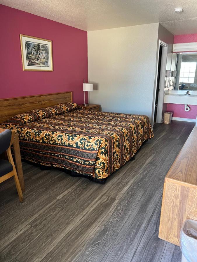 Country Inn Motel San Antonio Extérieur photo