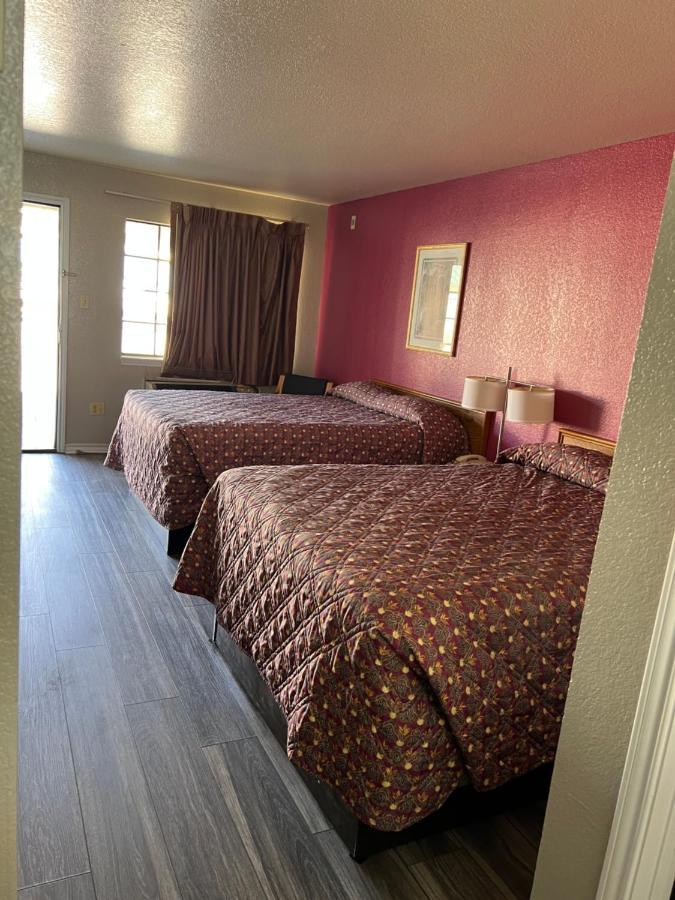 Country Inn Motel San Antonio Extérieur photo