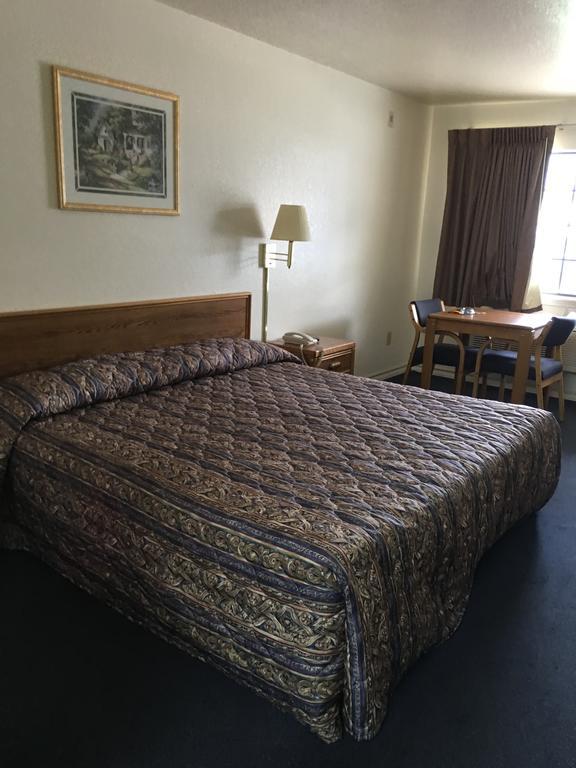 Country Inn Motel San Antonio Extérieur photo
