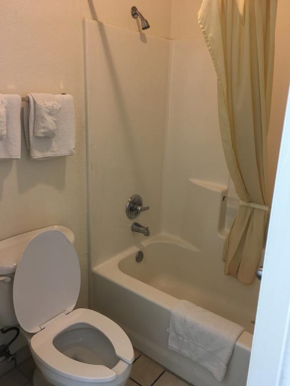 Country Inn Motel San Antonio Extérieur photo
